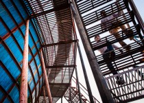 Spectators climbing the Wall for the next show
