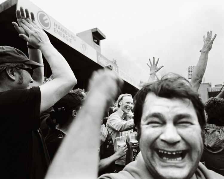 Paul celebrating St. Pauli